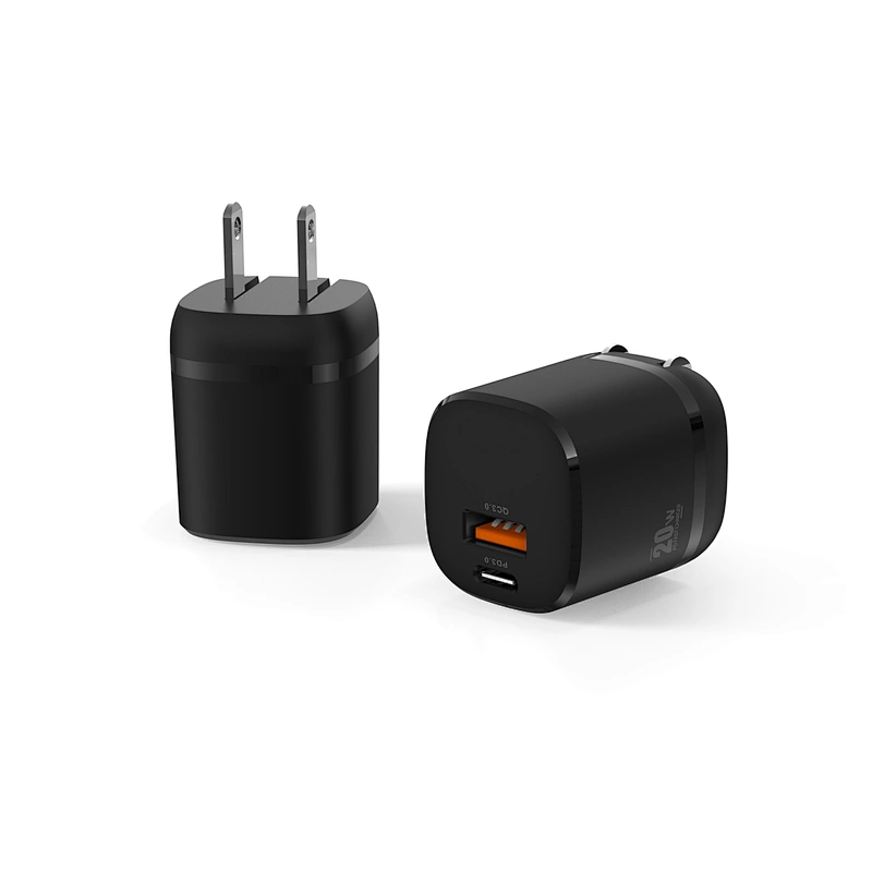 2022 Travel Phone Charger  Constant voltage current Type c and Usb-c Wall power adapter Gan 20W For Phone