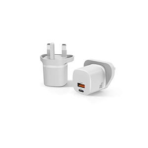 2022 Travel Phone Charger  Constant voltage current Type c and Usb-c Wall power adapter Gan 20W For Phone