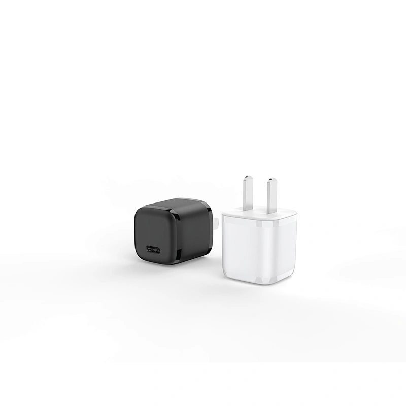 OEM/ODM support Single Ports Usb C Mini Charger 20w max Pd Wall Charger output 5V3A 9V2.22A 12V1.67A For Iphone 12 Series
