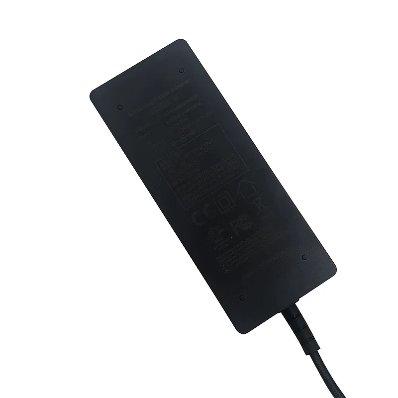 Fuente de alimentación de 45W 60W listada por UL 12V 15V 19V 19.5V 20V 2A 3A para fuente de alimentación de escritorio de tableta para computadora portátil HP DELL Asus
