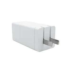 Molde privado 4 puertos USB tipo C cargador de puerto 5V 3.5A 8V 2.5A 10V 2A 12V 1.6A 20W Max para Iphone 12 13