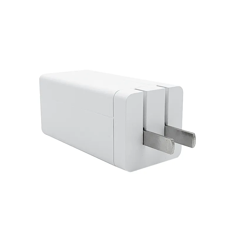 Molde privado 4 puertos USB tipo C cargador de puerto 5V 3.5A 8V 2.5A 10V 2A 12V 1.6A 20W Max para Iphone 12 13