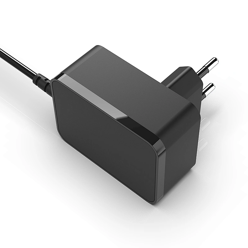 2023 precio de fábrica OEM/ODM 5V 7V 12V 0.5A 1A 1.5A 2A adaptador de corriente usb fuente de alimentación conmutada PSU para enrutador