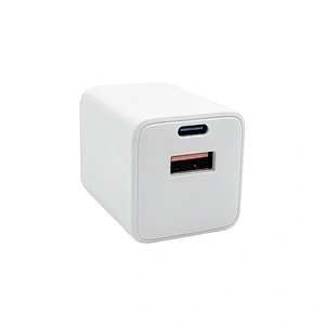 Mini Size Gan 30W Super Fast Charging USB Charger PD3.0 QC3.0 QC USB A Type C Mobile Phone Charger