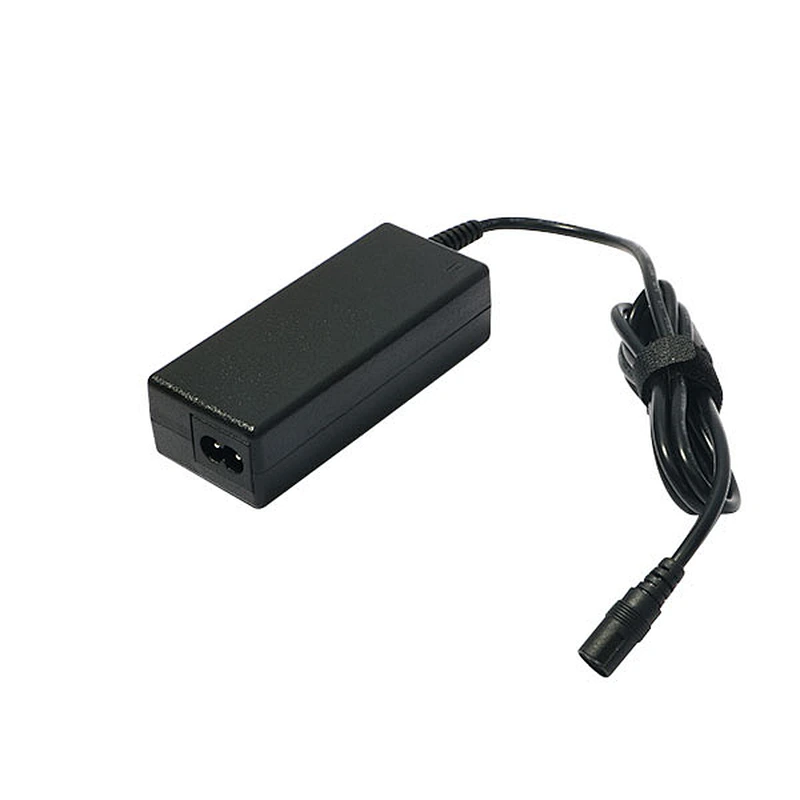 2023  adaptador de escritorio 9V 12V 15V 18V 24V 2A 3A 5A AC a DC fuente de alimentación CE FCC Certificado RoHS