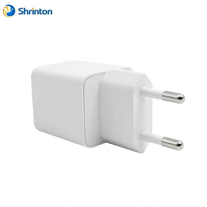 2022 Factory OEM ODM with Certificate PD Travel Charger Adaptor Wall Portable Charger Type Gan 30W PD charger for Mobile Phone
