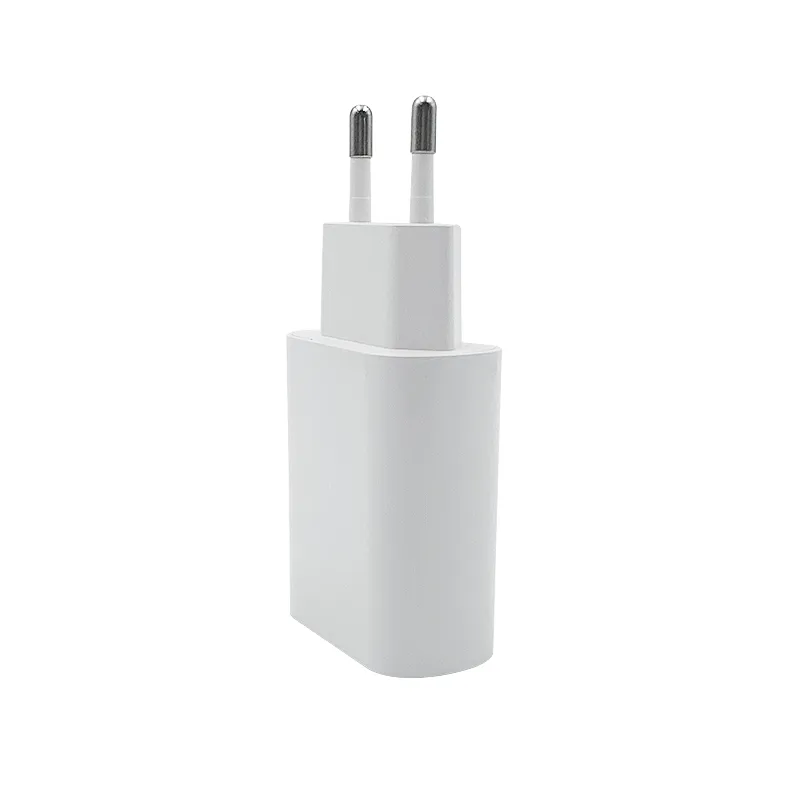 Free Sample EU US UK AU Portable Fast Mobile Charging TYPE C travel Adapter 20w PD Wall Charger For Apple iphone 11 Charger