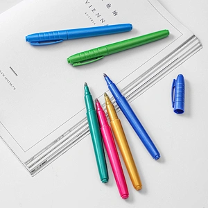 Premium Quality Water Based Craft Work Pen Gold and Silver Metallic Permanent Marker Pen