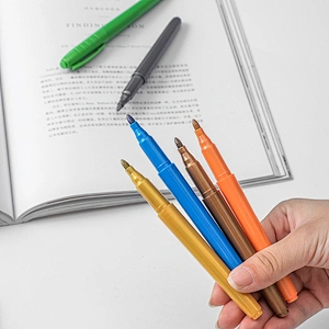 Premium Quality Water Based Craft Work Pen Gold and Silver Metallic Permanent Marker Pen