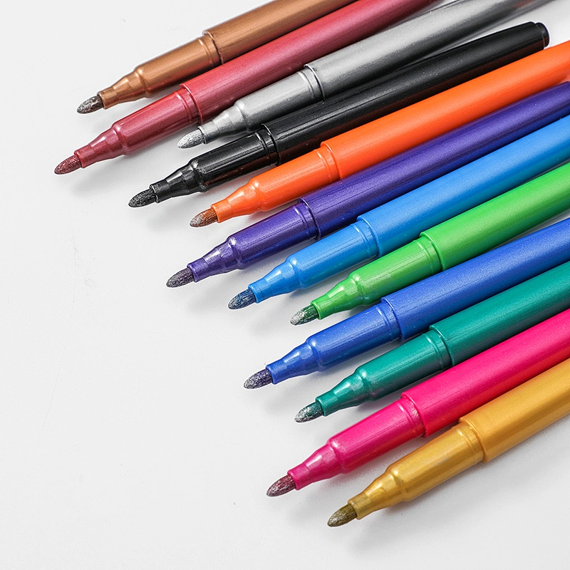 Premium Quality Water Based Craft Work Pen Gold and Silver Metallic Permanent Marker Pen