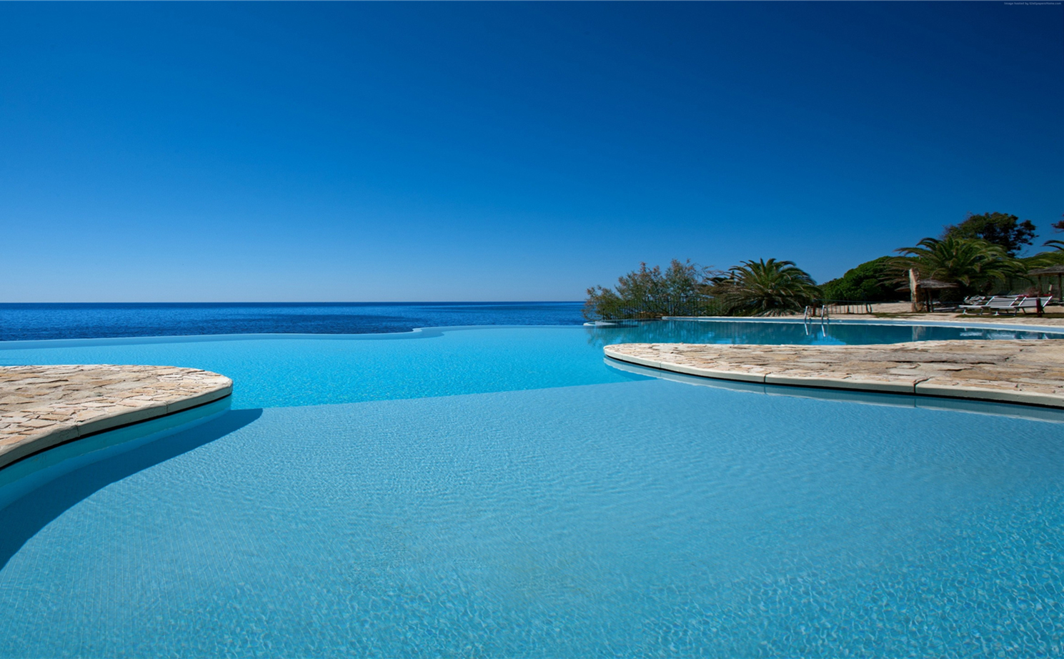 BUILD YOUR OWN SWIMMING POOL & SAVE MONEY