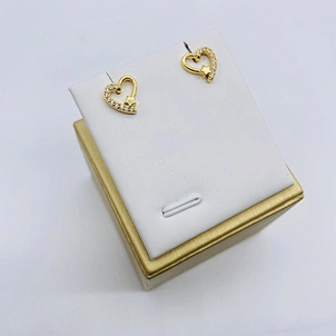 button earring studs