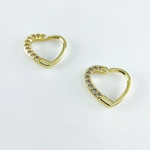 clip earrings