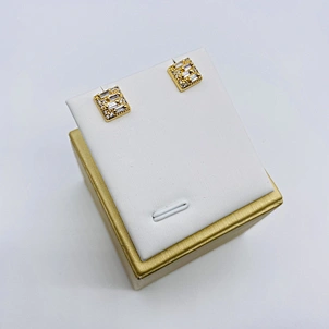 trending products stud earrings