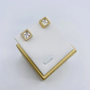 Aretes brillantes