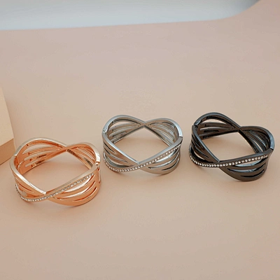 bangle bracelet