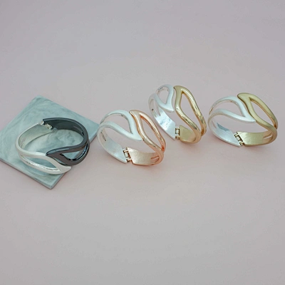 gold bracelet women jewelry