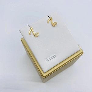 Pendientes tachuelas lisos