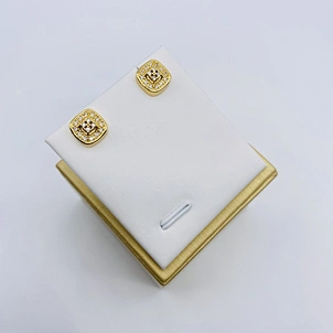 trending products stud earrings