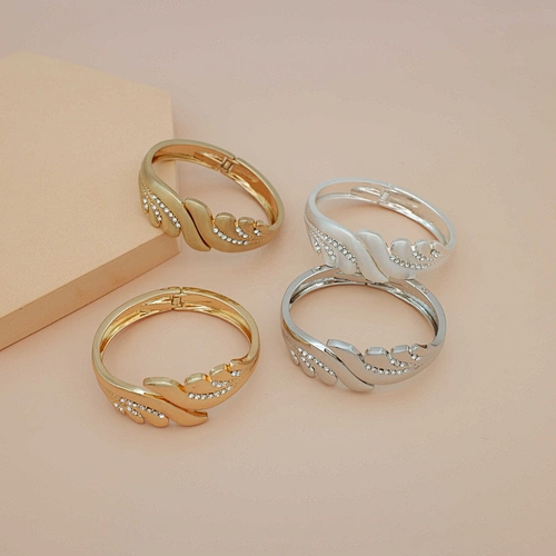 cuff bracelet
