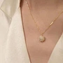 collar de mujer