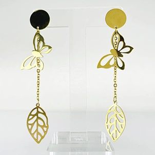 floral earrings