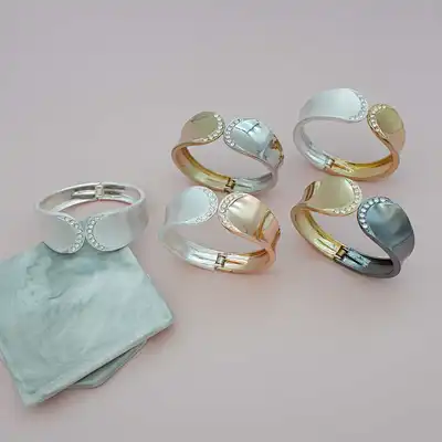 High quality Fashion  Bangle