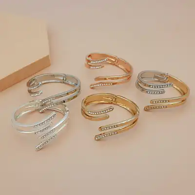 pulseras y brazaletes de joyería de moda