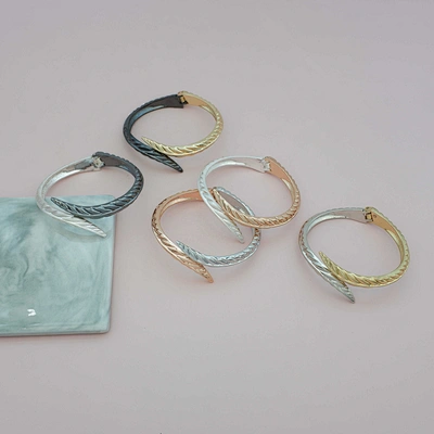 luxury bangles for women