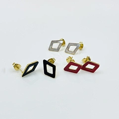 stud earring