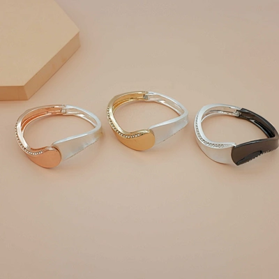 Fashion Trending Bangles
