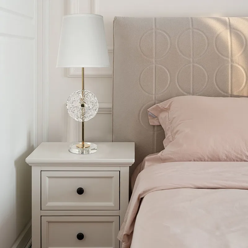 Simple design round handmade art glass fabric lampshade bedside table lamp for living room bedroom