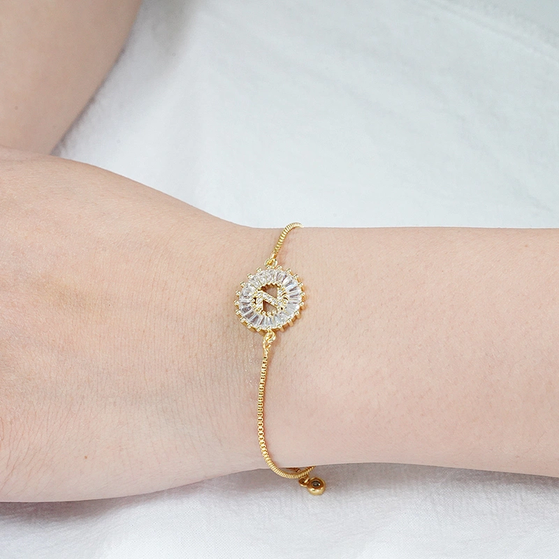 Factory Direct 18K Gold Plated Letter Bracelets Adjustable Fashion Initial Alphabet Charms Bracelets Jewelry for women girls
