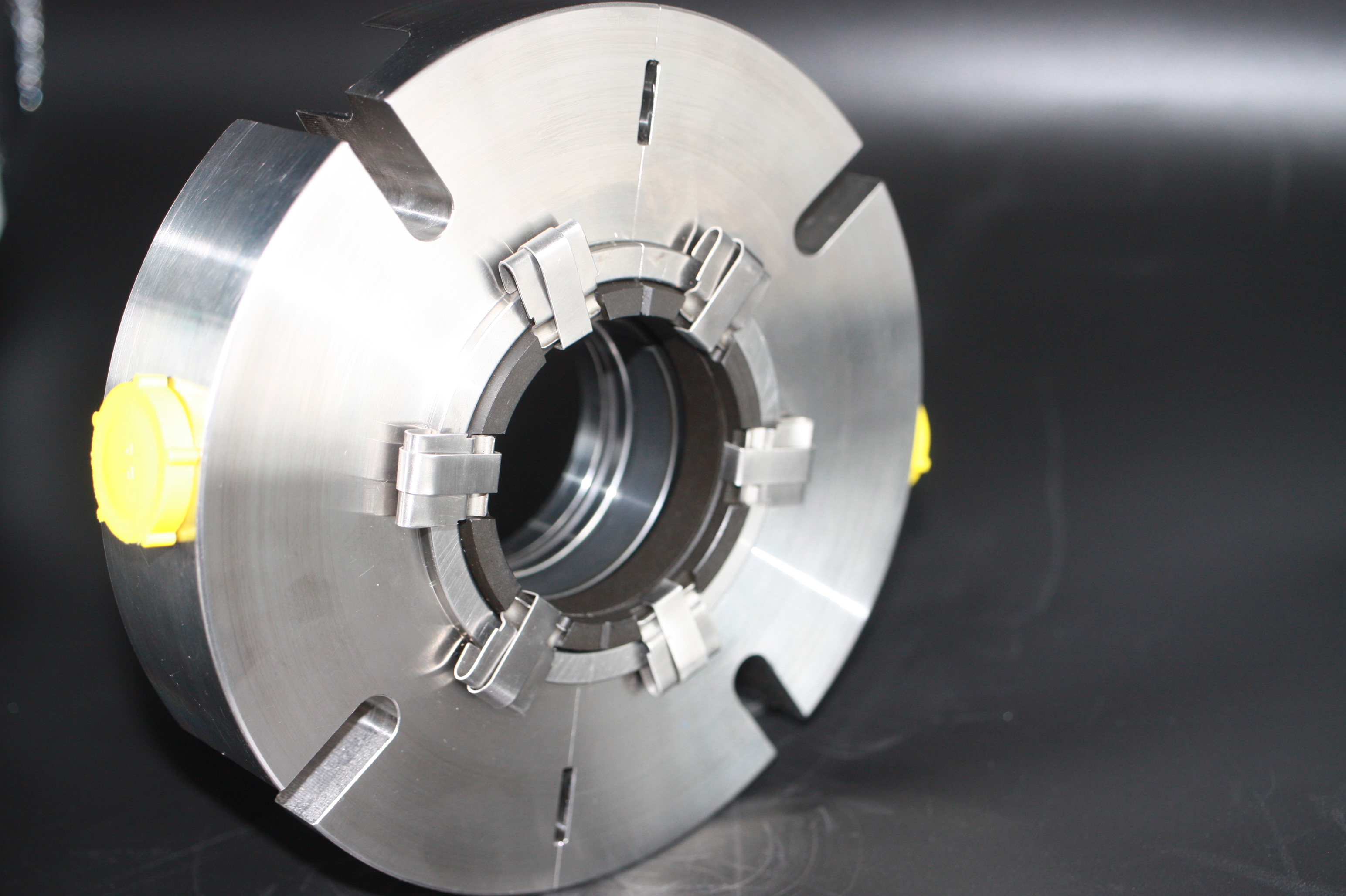 SPLIT SEAL
