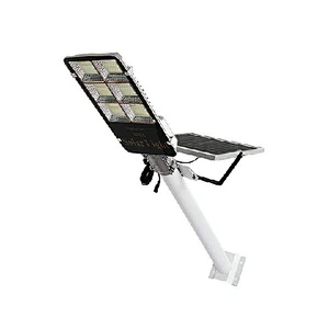 Guangzhou Factorys Control remoto impermeable al aire libre IP65 50 vatios 100W 300W 200W Lista de precios Farola LED solar