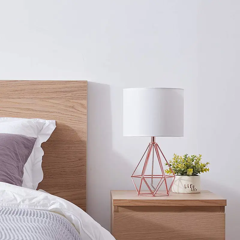 Popular European style reading bedroom table light  from China lighting factory
