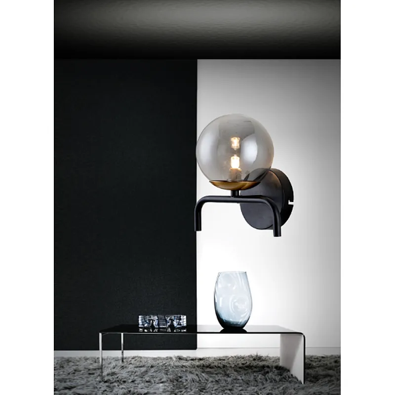 Beautiful Nordic style modern creative wall lamp Indoor Installation G9 wall lamp