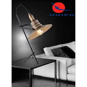 high-end retro table lamp industrial iron art table lamp