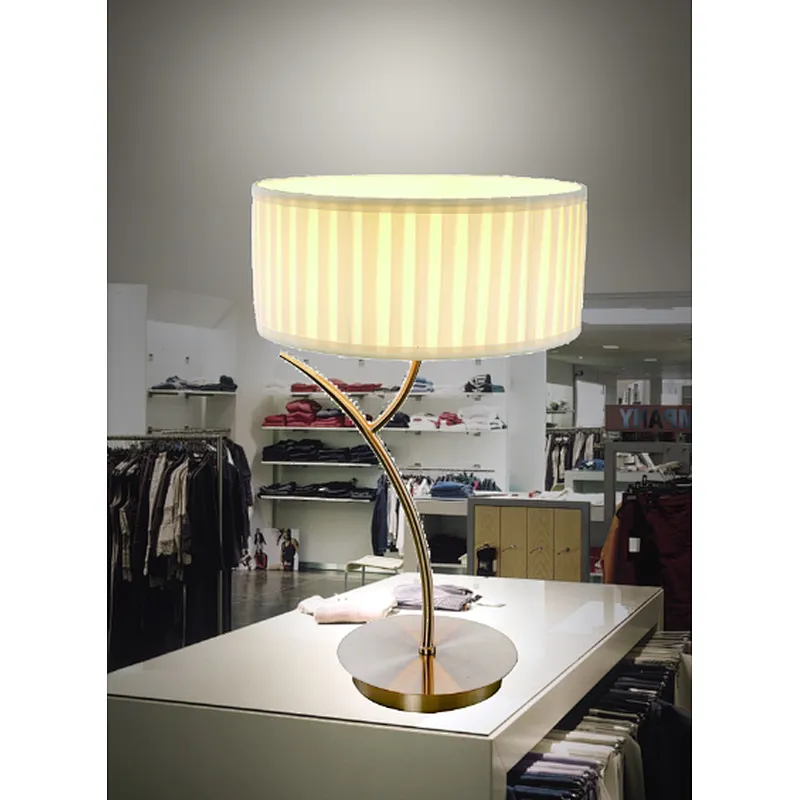 China selling modern white cloth table lamp E27