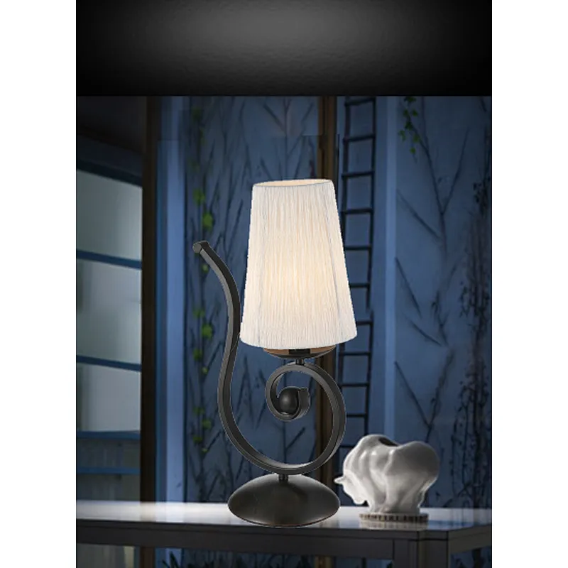 European style vintage classical table lamp with fabric shade