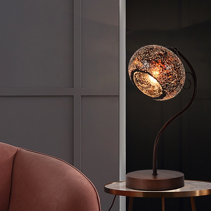 2022 beautiful characteristic fancy glass table lamp