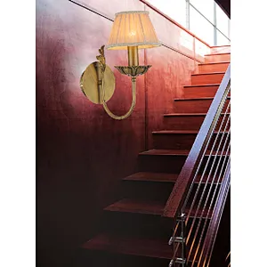 European traditional classic antique brass wall lamp