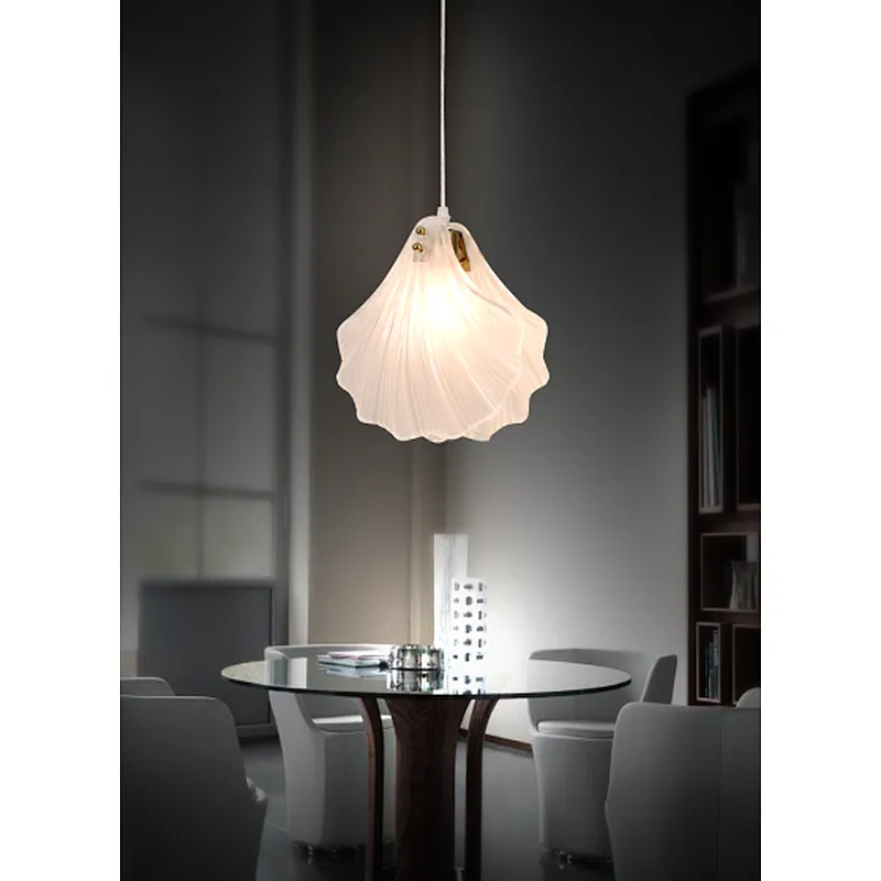 2023 Italian style modern luxury frosted pendant lamp with glass shell shade
