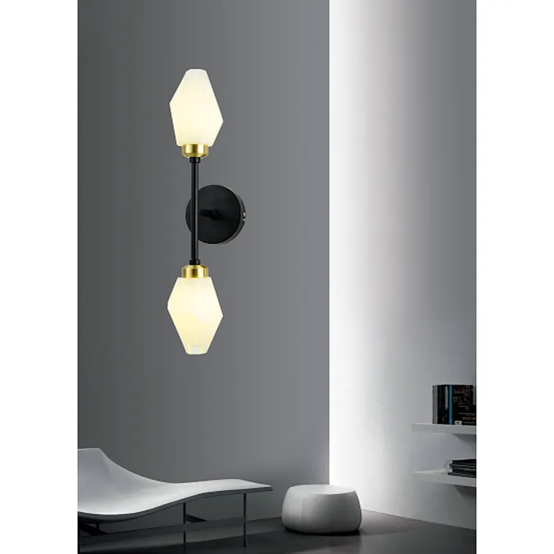 2022 European modern creative irregular glass 2 lights wall lamp