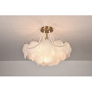2023 French style modern luxury shell chandelier with pearl