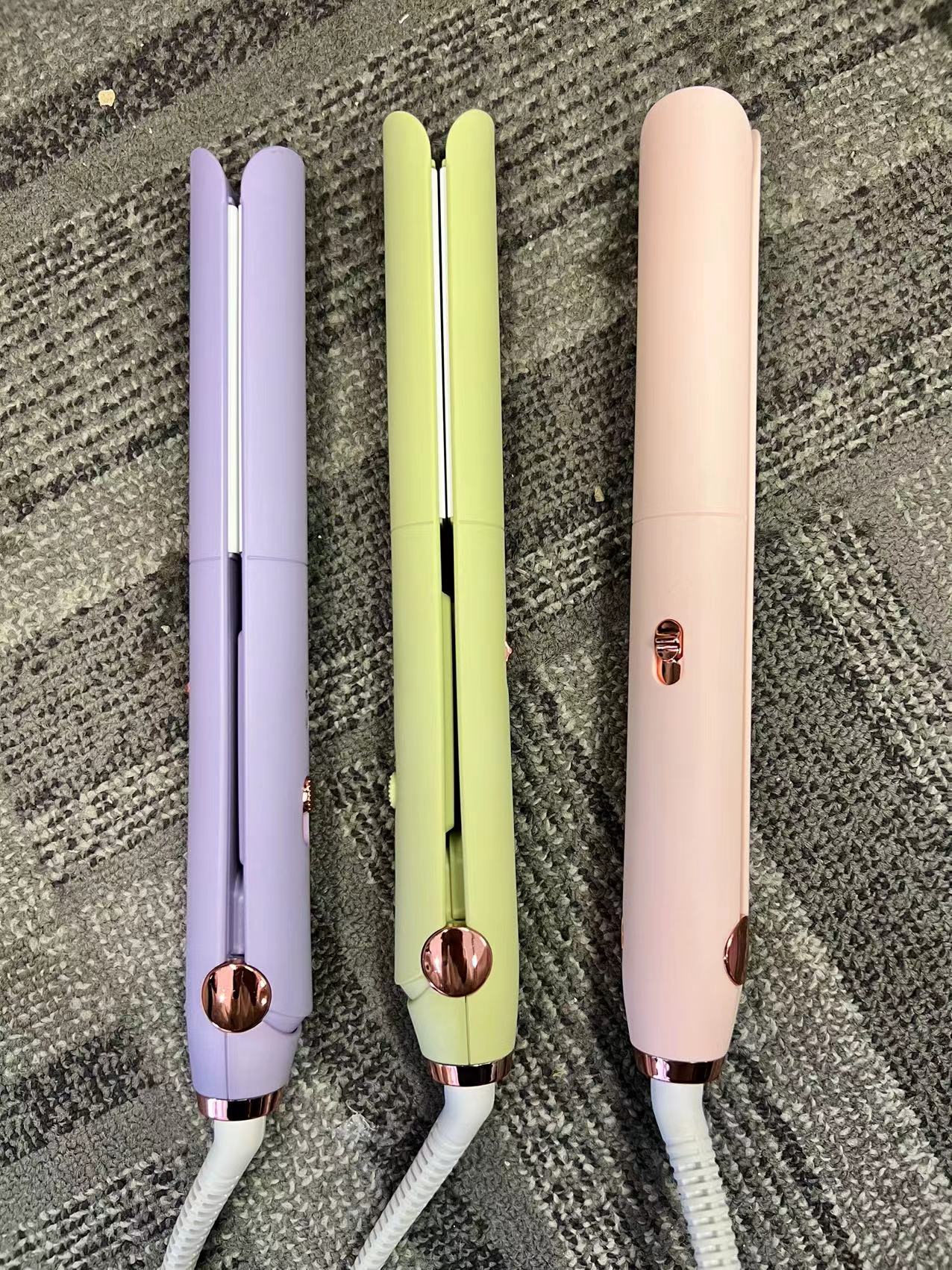 2022 New Straighten Flat Iron Ceramic Custom Logo Ionic Fast High Heat Swivel Cord Hair Straightener