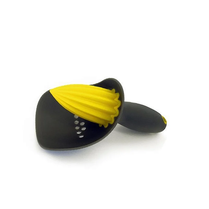 Lemon juicer