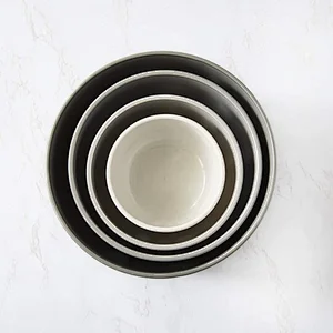 8 Piece Nesting Plastic Mixing Bowl Set with Lids