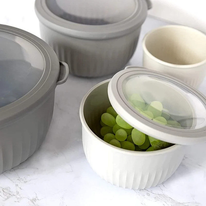 8 Piece Nesting Plastic Mixing Bowl Set with Lids