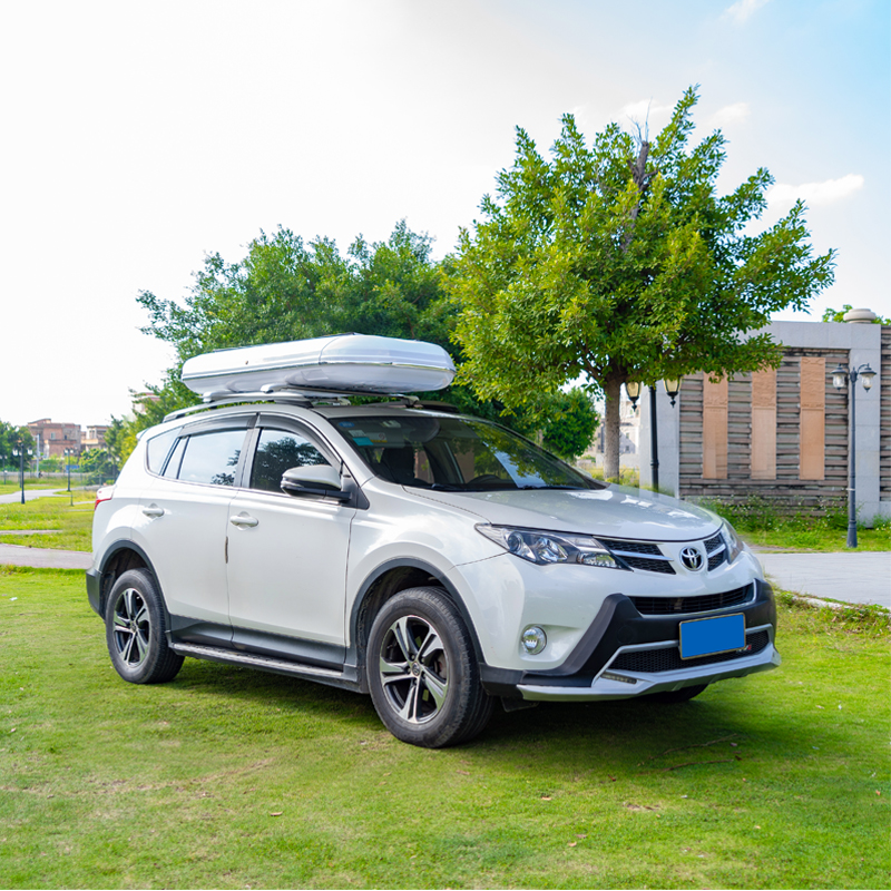 Roof Boxes